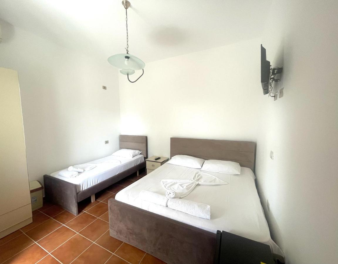 Hotel Athina Velipojë Exteriér fotografie