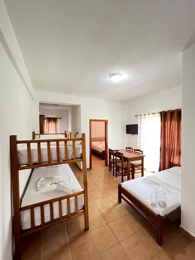 Hotel Athina Velipojë Exteriér fotografie
